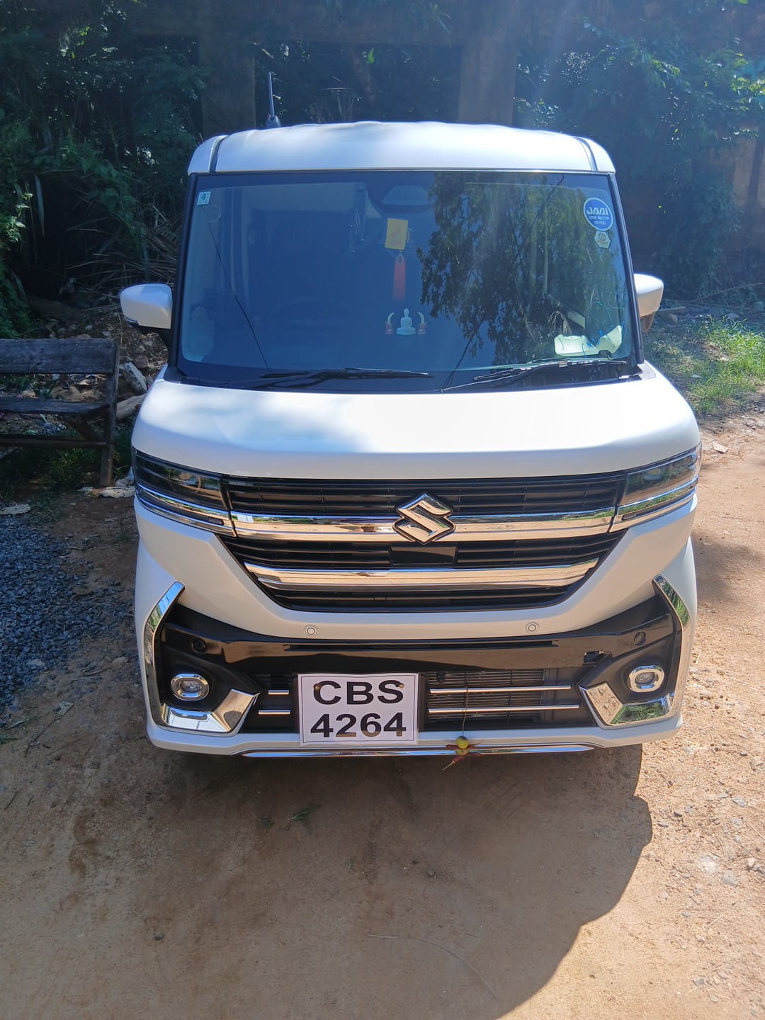 Suzuki Spacia Custom